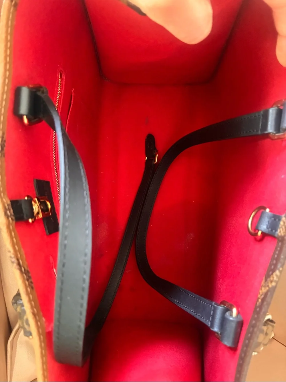 Louis Vuitton Monogram Giant Pattern Tote in Brown